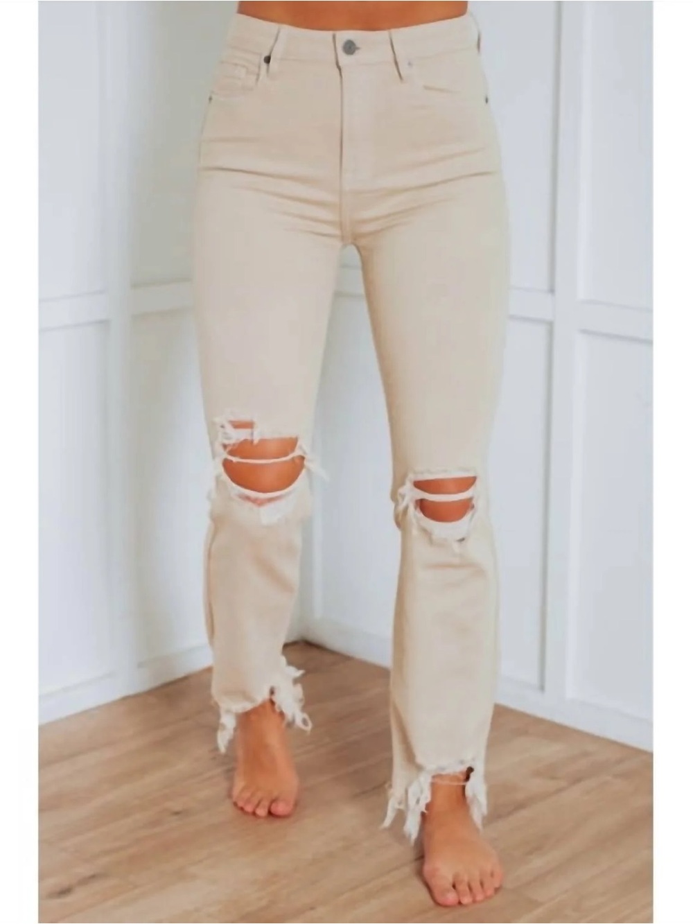 Hidden - Happi Cropped Flare Distressed Jeans 27 NWT